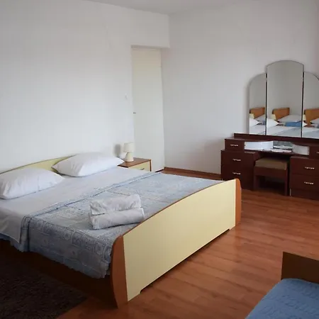 Apartmani Rosina Supetarska Draga Exterior photo