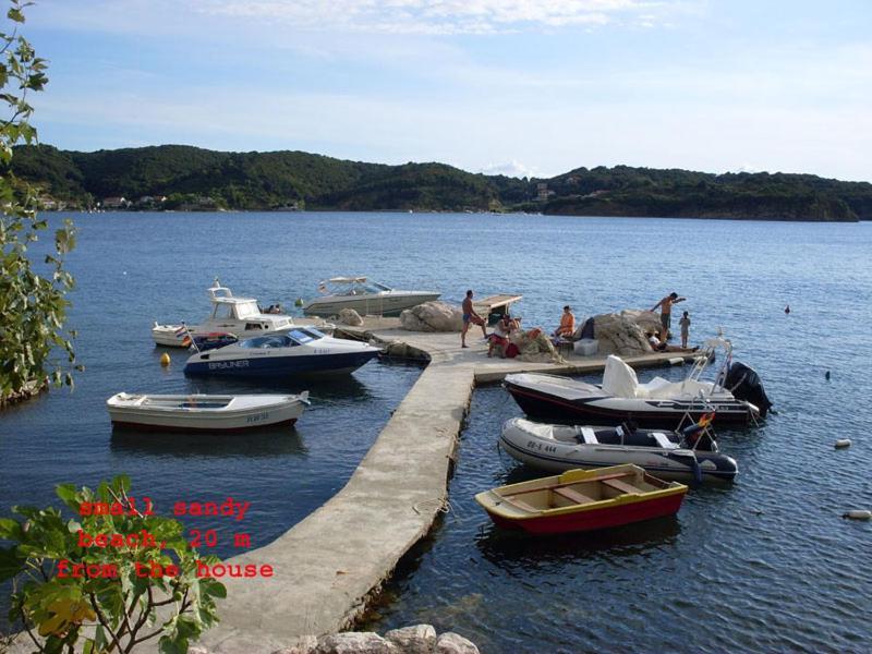 Rosina * Supetarska Draga